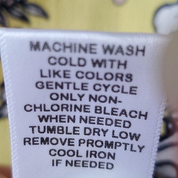 ELLE FLORAL BLOUSE SHORT SLEEVE SPLIT NECK FLOWY BUTTER YELLOW NAVY BLUE SIZE XS - Picture 6 of 8